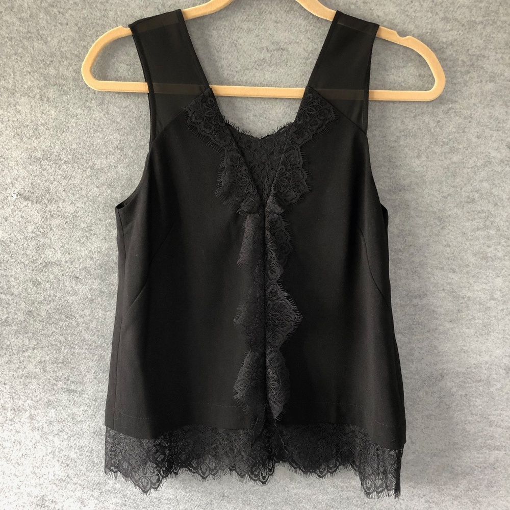 NWT*WHISTLES Black lace trim top size 4